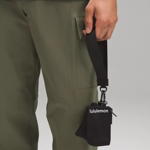 lululemon athletica Black Wristlet Bag - Picture 2 of 10